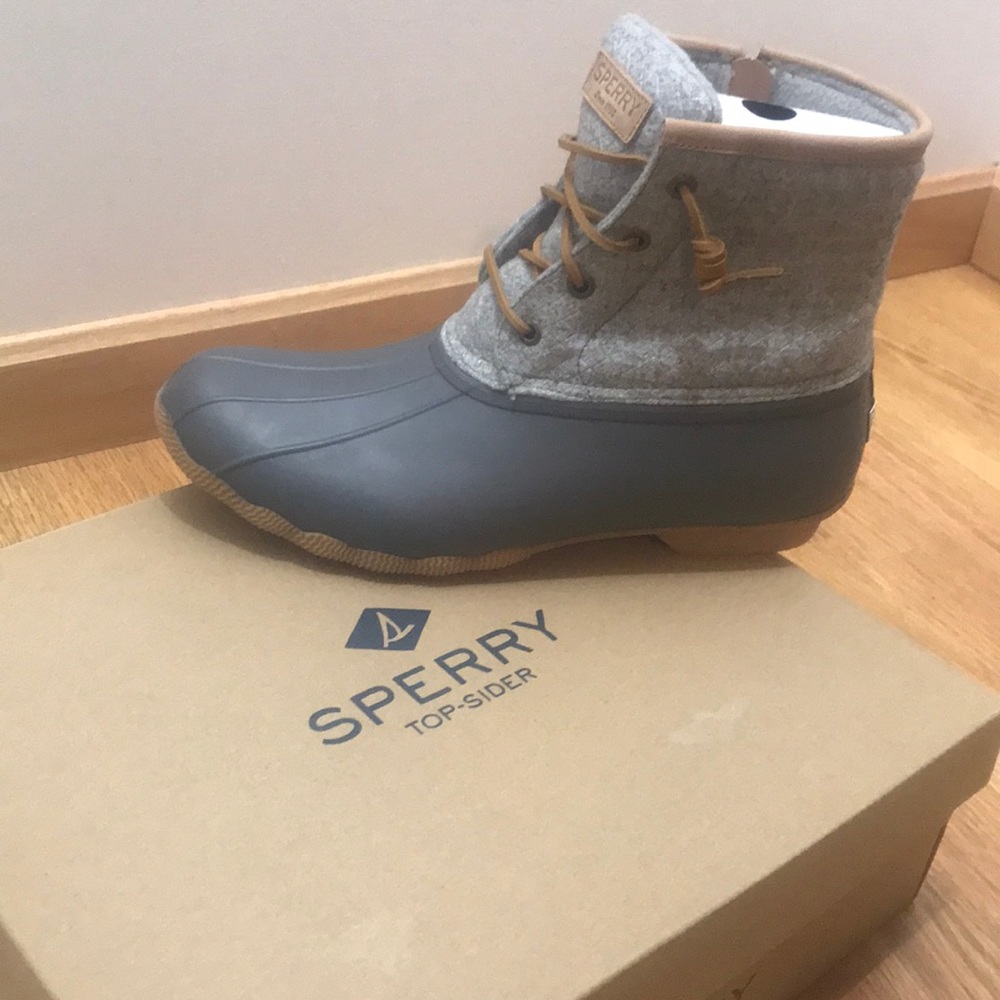 Women’s Saltwater Duck Boots